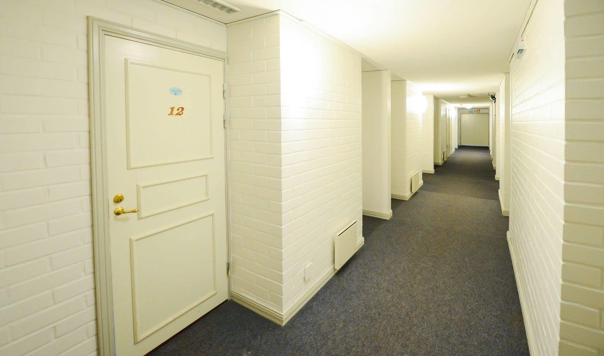 Hotel Sea Front Raasepori Exterior foto